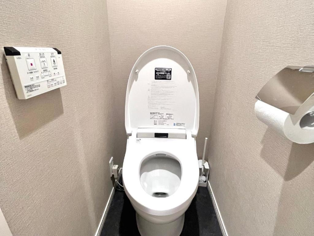 Homestay Shinjuku Shinokubo 駅近 A2